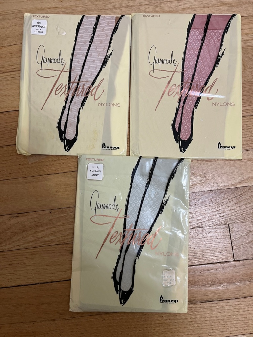 Gaymode Set Of 3 Textured Seamless Sheer Patterned Hosiery Size 9.5 Average